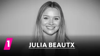 Julia Beautx im 1LIVE Fragenhagel | 1LIVE