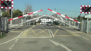 Wateringbury Level Crossing