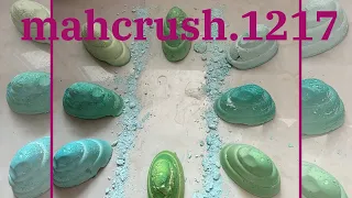 ASMR| green color crush (soft and crunchy)