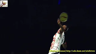 Learn Badminton smash from slow motion