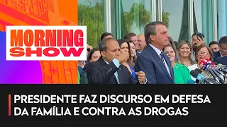 Bolsonaro se reúne com parlamentares