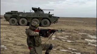 В боевых стрельбах участвуют морские пехотинцы в Актау