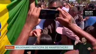 Presidente Bolsonaro participa de manifestação na Esplanada dos Ministérios