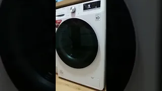 Squeaking LG F4V509WSE, 9kg, 1400rpm Washing Machine with Wifi
