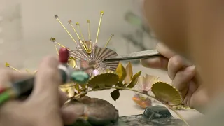Many Hands Make MIMCO - The Juliet Crown