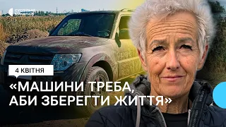 Миколаївські волонтери переробляють повнопривідні автомобілі під кейсеваки для фронту