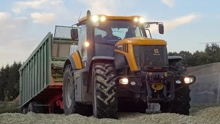 TRACTOR JCB Fastrac 8310