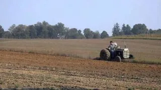 Oliver 550 plowing