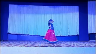 aak dho theen song dance