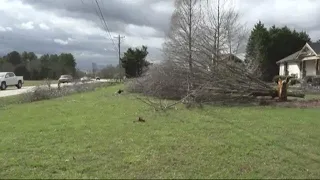 Kannapolis residents clean-up efforts after tornado rip through homes