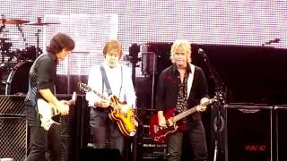 Paul McCartney - Paperback Writer - Live from The MGM Grand Garden Arena in Las Vegas NV 6/10/11