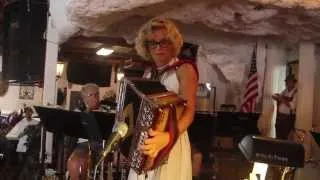 German Heritage Day | Amazing Accordion Player | Maya | Old World