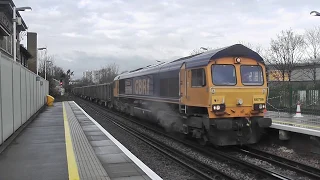 (HD) Trains at Peckham Rye, Denmark Hill, Clapham High Street & Wandsworth Road -  4/12/12