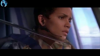 Die Another Day (2002): Halle Berry Vs Rosamund Pike