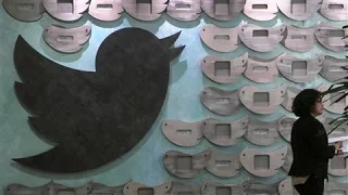 Twitter Posts Disappointing Revenue and Forecast