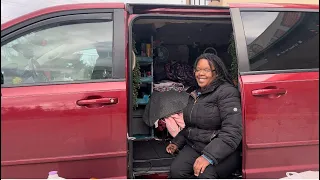 Living In A Minivan - Hello St. Louis, Declutter The Minivan, My First Giveaway… #abiyahbina