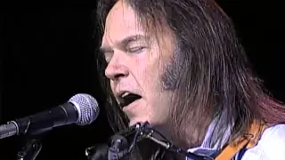 Neil Young - Comes A Time (Live at Farm Aid 1995)