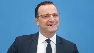 Spahn bittet um Geduld bei den Corona-Impfungen