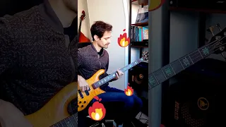 That insane THUNDERCAT's lick!!!