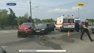 В страшной аварии в Днепре погиб мотоциклист