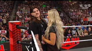 Liv Morgan Seduces Dominik Mysterio On raw Top Raw Moment Of The Week. #wwe #fyp #uk