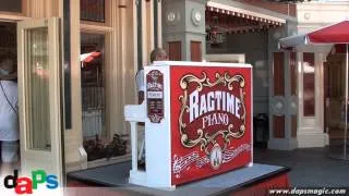 Ragtime Medley - Ragtime Robert - Coke Corner - Disneyland Halloweentime