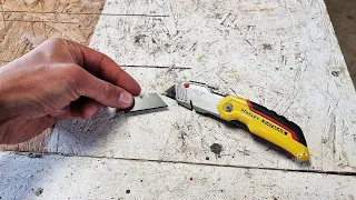 How To Change The Blade On A Stanley Fatmax Knife