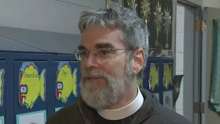 Vatican astronomer returns to alma mater