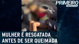 Mulher é resgatada antes de ser queimada viva pelo “tribunal do crime” | Primeiro Impacto (17/08/22)