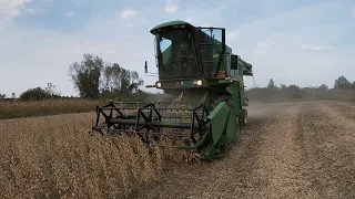 Retka soja, a prinos dobar! Vršaj soje 2023-JOHN DEERE 1055