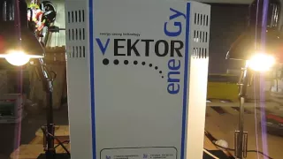 Работа сварочного аппарата через стабилизатор напряжения Vektor (Вектор).