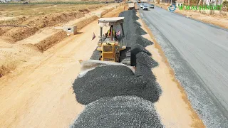 Excellent Activities Bulldozer Pushing Gravel Techniques Operator Skills & Dump Truck Unloading