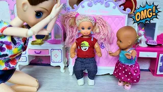 IN SHORT, THEY SWAPPED BODIES WITH THEIR BROTHER😱 Katya and Max are a funny family funny dolls