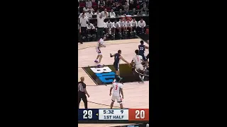 Coleman Hawkins Hook Shot for Two vs. Penn State | Illinois Men's Basketball