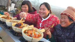 Fat sister to fight three children to fill the body, buy casserole to make hot pot rice, the whole