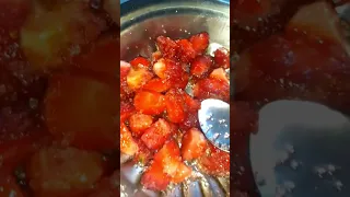 Strawberry Chutney 🍓🥣| #shorts #strawberry