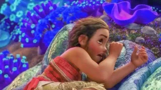 Moana and Maui in Danger from Monster "TamaToa"
