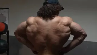 Winter Bulk Day 1 - Back and Rear Delts