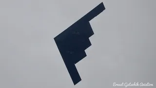 (4K) USAF B-2 Spirit Flyby's | Airshow London 2023