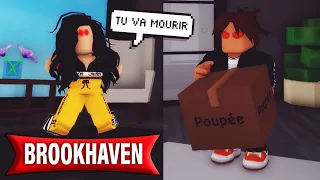 UNE POUPÉE VIVANTE VEUT ME TUER , ELLE ME JETTE UNE MALÉDICTION  !! | ROBLOX BROOKHAVEN MINI FILM RP