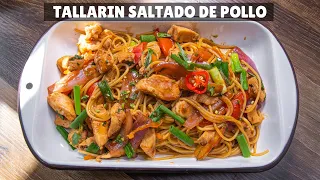 Cocinando un Delicioso Tallarín Saltado de POLLO Fácil  | Abelca