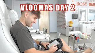 ZACK GOT HIS FIRST PEDICURE | COUPLE VLOGMAS DAY 2