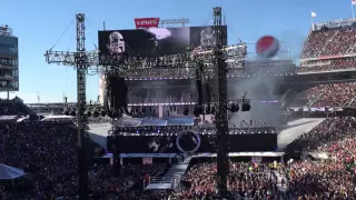 Sting vs HHH.  Entrance...