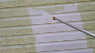 Cleaning: Power Washing My Shed