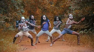 Masaka Kids Africana Dancing Savanna - Sunny from the Moon