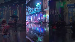 Saigon Night Life in Rains - Bui Vein Street