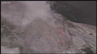 Mount St. Helens eruption in 2004