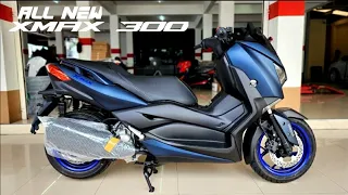 2022 New Yamaha XMAX 300 Icon blue - Walkaround