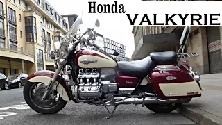 Honda GL1500C Valkyrie обзор мотоцикла.