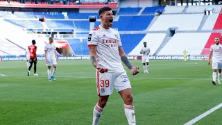 Bruno Guimarães• The best midfielder in ligue 1